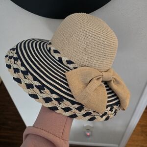 Elegant Tan and Black Women's Sun Hat